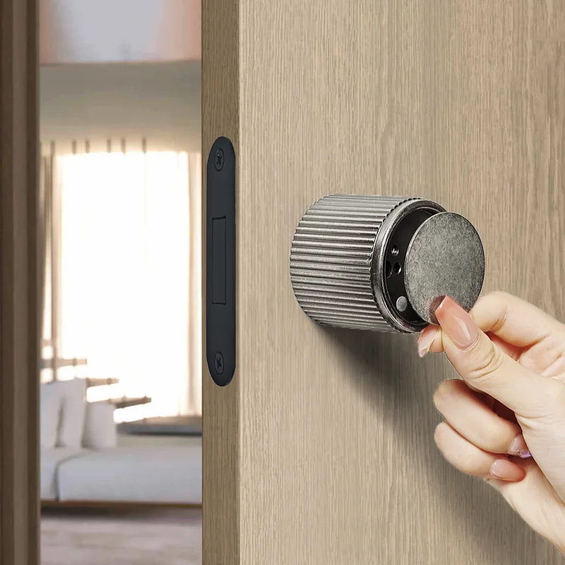 Minimalist bedroom wooden door lock Magnetic suction silent door lock Antique ball knob hidden keyhole Round door handle