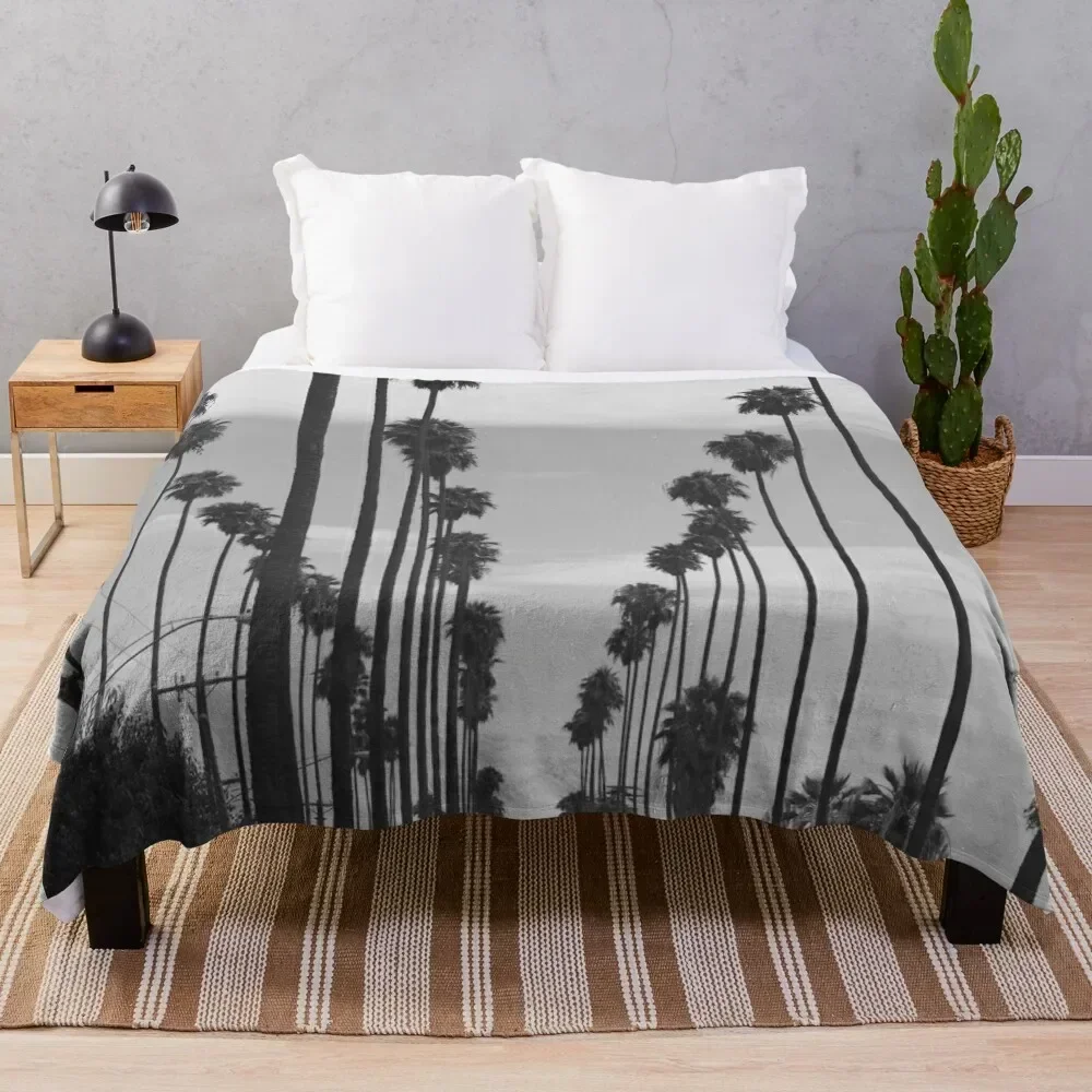 

Vintage Black & White California Palm Trees Photo Throw Blanket Portable Lightweight Blanket for Travel Camping