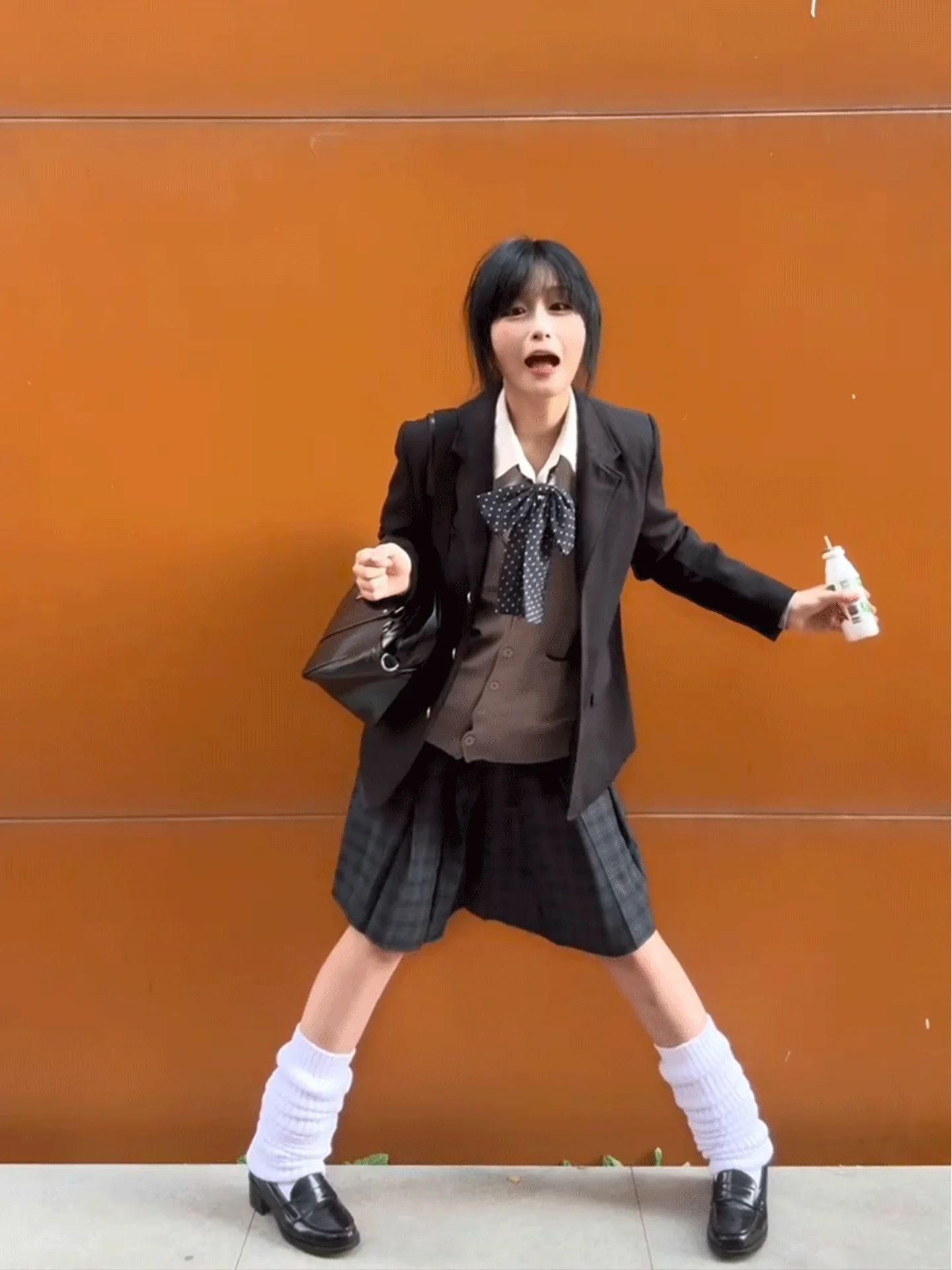 

Bla JK orm Set for Women Knitted Suit with Plaid Skirt And Cardigan Tee-piece Autumn Faion College Sle Ensemble