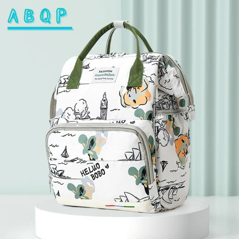 New Diaper Bag Backpack Cartoon Fashion Baby Bag Luxury Brand Lightweight Outing Baby Diaper Storage Backpack Large Capacity