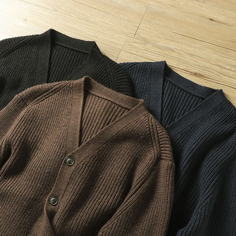 Maglione cardigan lavorato a maglia Thiened Thiened da uomo di alta qualità Faionable Capispalla invernale versatile Casual Taglio dritto V-Ne