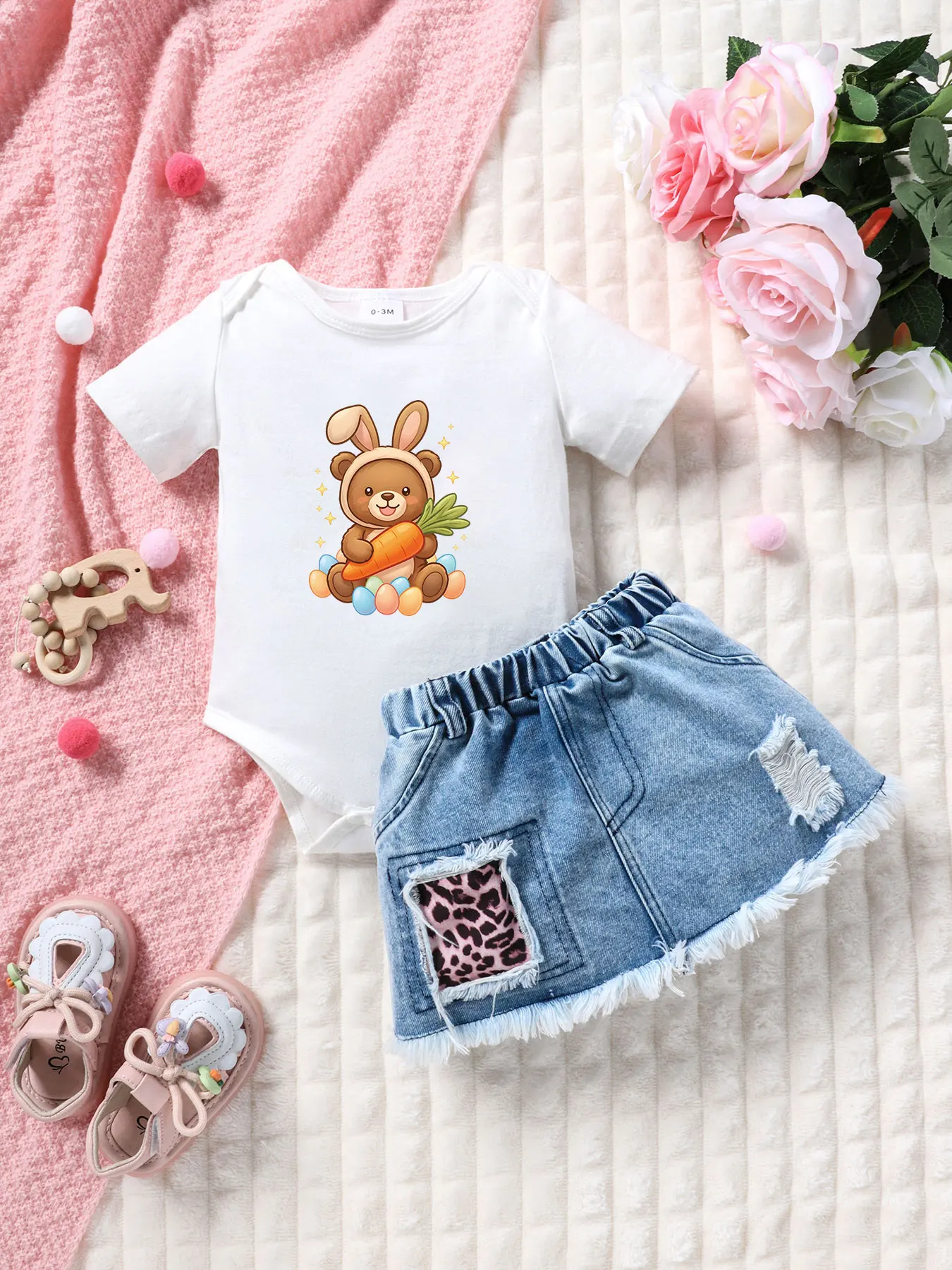 Summer Baby Girl Outfit Set with Bear Carrot Holding Pattern Cute Healing Style Short Sleeve Romper + Patchwork Leopard Denim Mi
