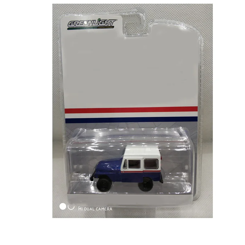 

GreenLight 1:64 1971, сине-белая модель из сплава, игрушечные машинки, транспортные средства для детей, литая под давлением металла, подарок для мальчиков