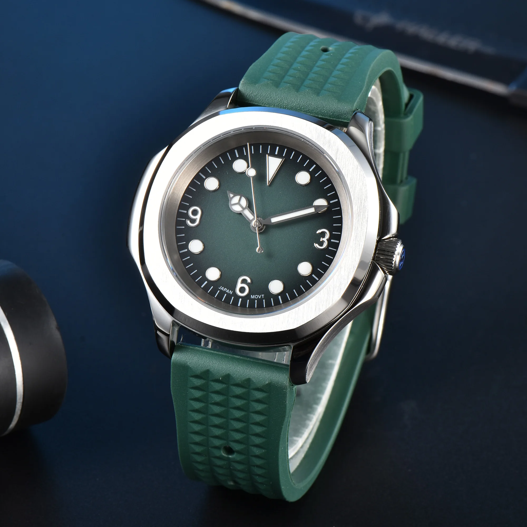 39mm series 100m waterproof NH35 movement fully automatic mechanical watch luminous sapphire rubber 904L fine steel