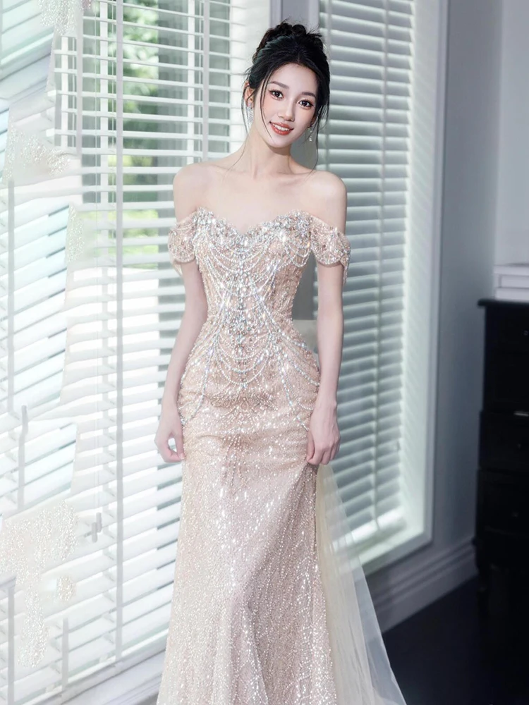 Suknia ślubna Ele One-shoulder Fi-Tail, błyszcząca, z cekinami, luksusowa, zaręczynowa, wieczorowa, bogato haftowana suknia ślubna.