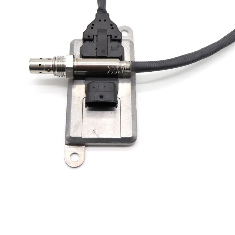Z+ 5WK9 Nitrogen NOX Oxide O2 Sensor Oxygen Sensor For DAF Truck 1836059 5WK96619C
