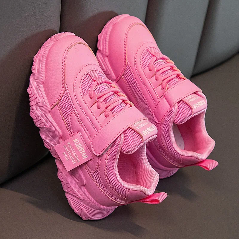 Tênis esportivos de couro PU para crianças, sapatos antiderrapantes para meninos e meninas, calçado casual, luz rosa sólida, gancho e laço branco,