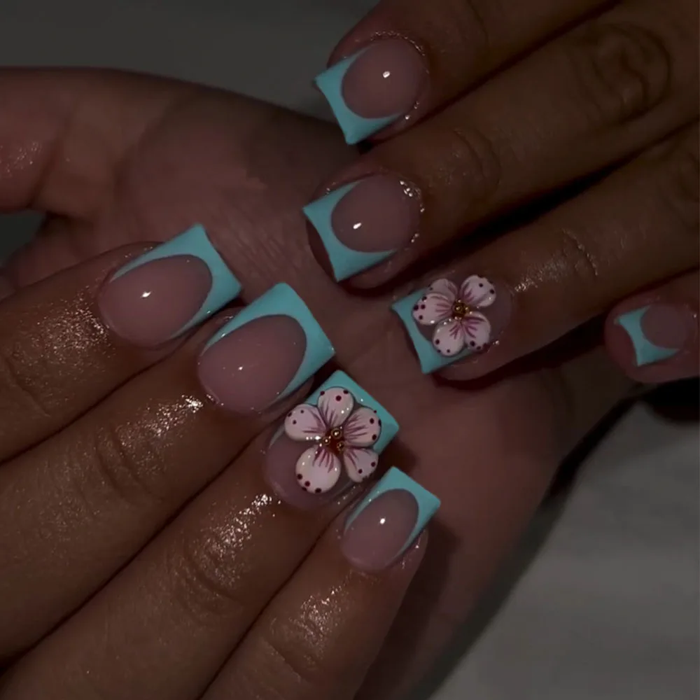 24 قطعة أظافر هلامية قصيرة مربعة ثلاثية الأبعاد بتصميم لامع طرف فرنسي اضغط على الأظافر مجموعة أظافر صناعية قصيرة مثالية من الأكريليك I #1