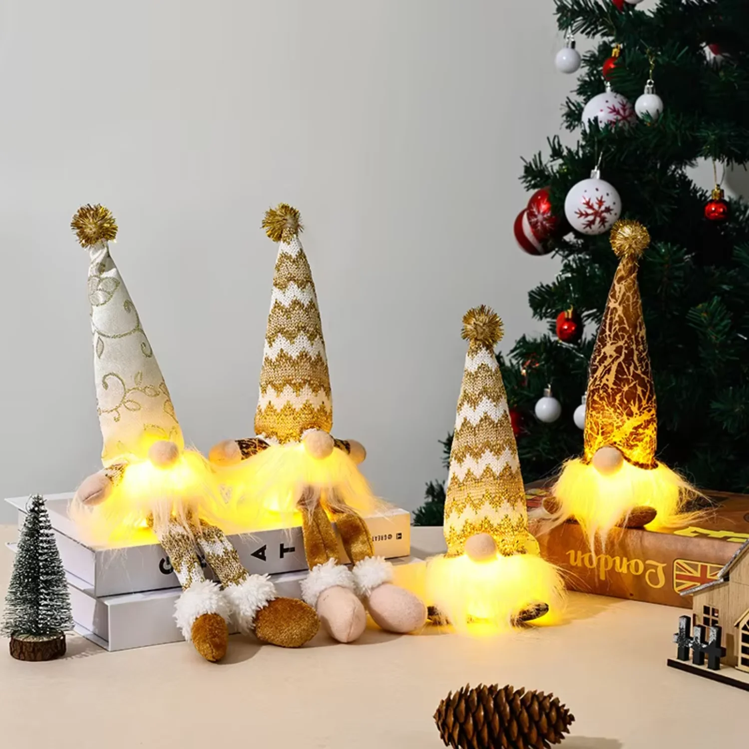 

LED Light up Faceless Santa Gnome Pendant Handmade Plush Gnome Xmas Party Decor