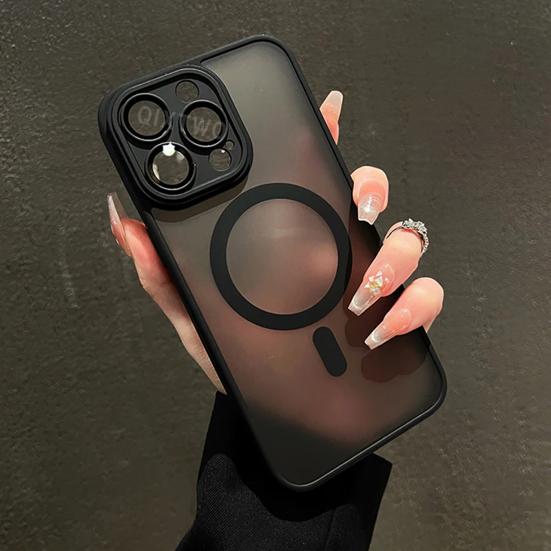 Funda blindada mate de lujo con carga magnética inalámbrica para iPhone 11 12 13 14 15 16 17 Air Pro Max Plus, a prueba de golpes 3