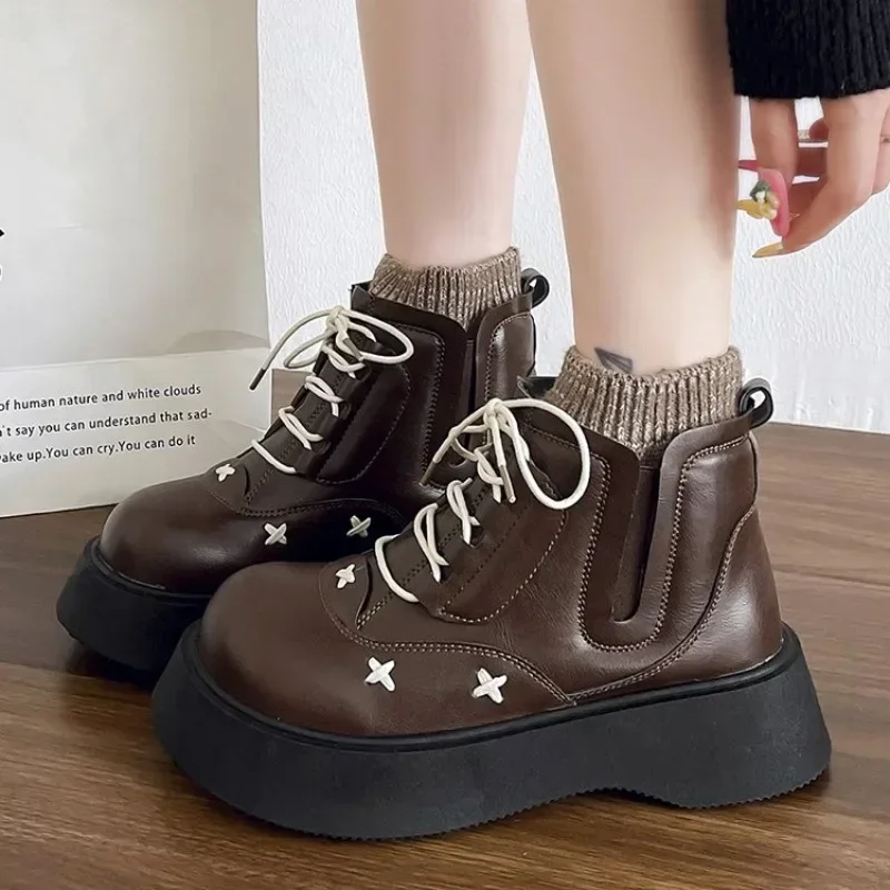 AutumnWinter 2024 New Women's Medium Boots Retro Warm Women's Cotton Boots Lace Up Round Head Square Heel Women's Boots Zapatos