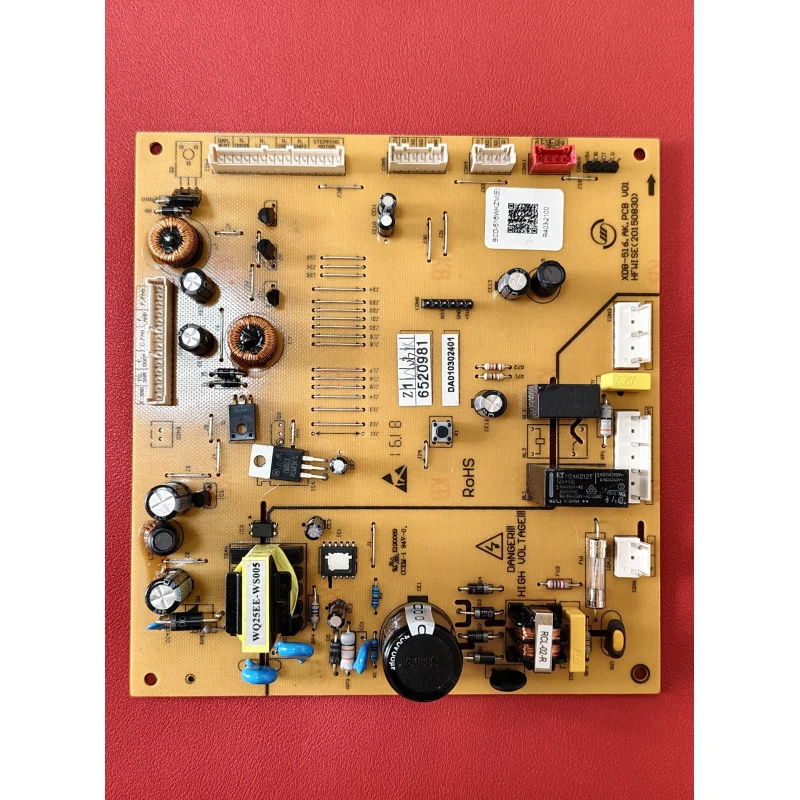 

Для материнской платы холодильника Midea BCD-516WKZM(E) плата питания DA010302401