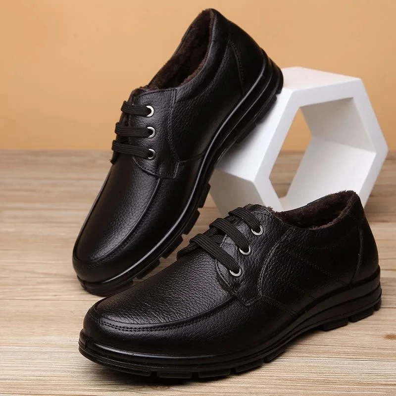 2024 Winter Genuine Leather Shoes Men Winter Shoes Brand Footwear Warm Plush Mens Casual Shoes Black A444