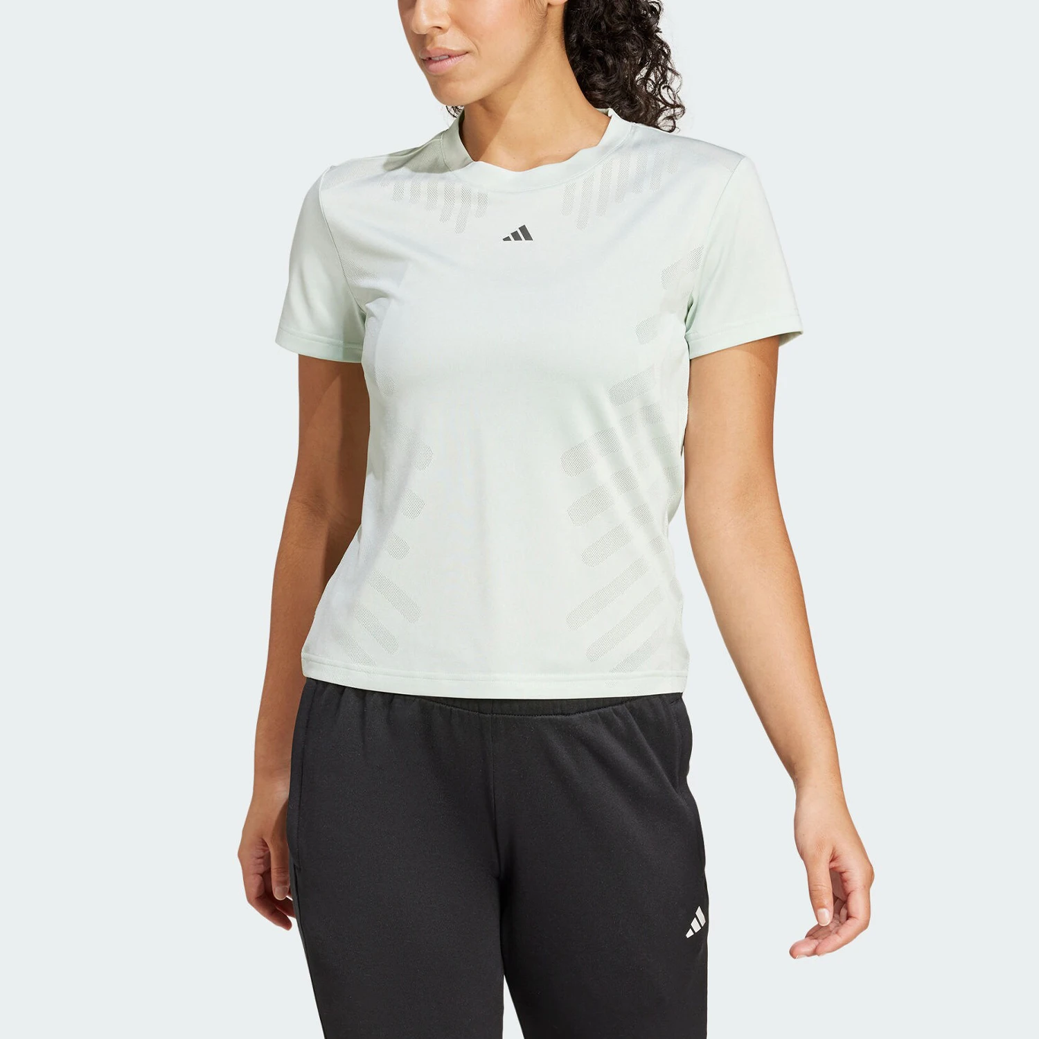 

Adidas genuine 2024 new women's sports comfortable and durable short sleeved IX0632