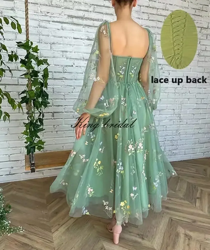 فستان نسائي مصنوع حسب الطلب بأكمام طويلة مطرز بالزهور من التول للحفلات الراقصة بطول الشاي على شكل حرف A فستان رسمي للحفلات المسائية