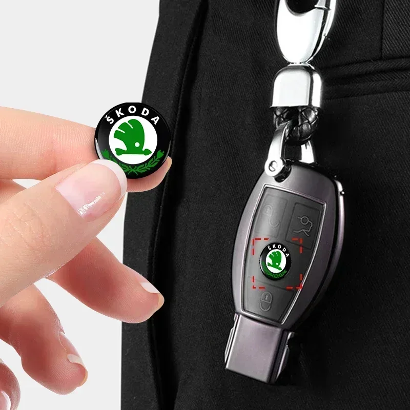 New 14mm Fob Car Logo Sticker For Car Remote Control Key For Skoda Octavia Kodiaq Fabia Rapid Superb A5 A7 2 Kamiq Karoq