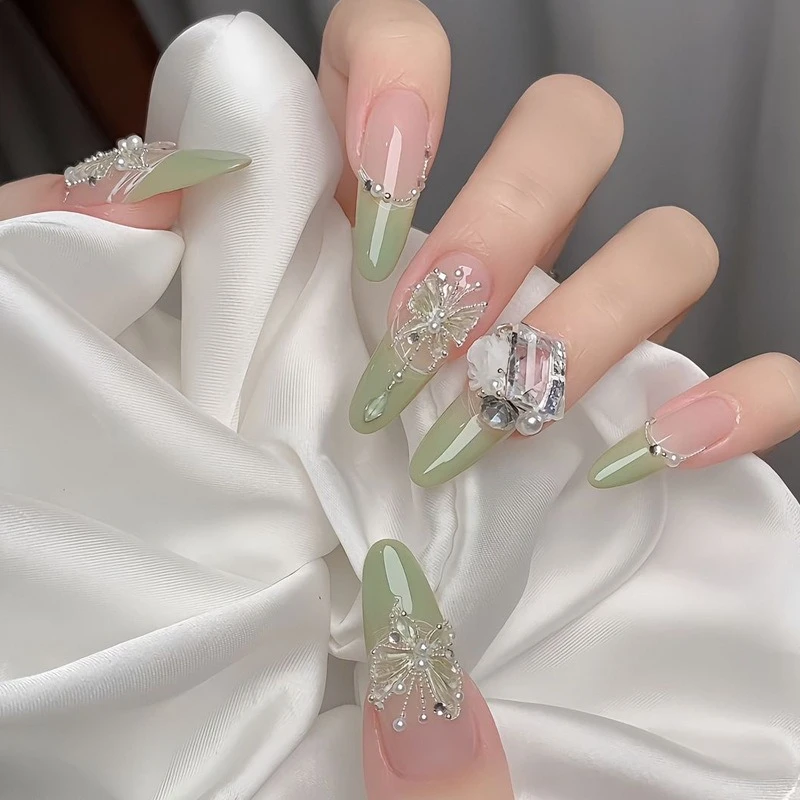 

Popular wearing nail pads, advanced sense autumn nail pads, butterfly flash diamonds, pure and removable