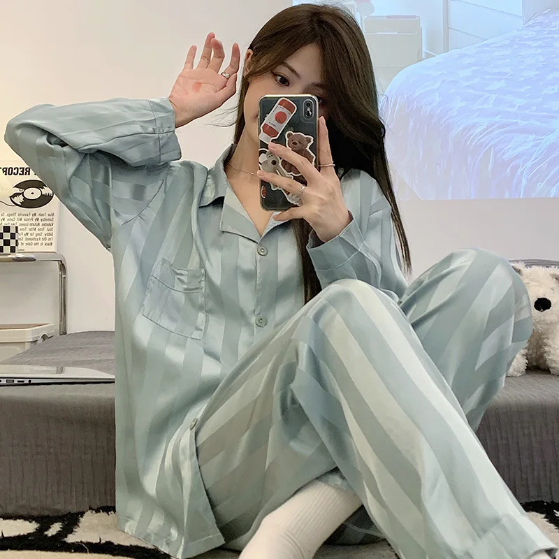 Ladies Ice Silk Long Sleeve Pajamas Homewear  Ladies Korean version of the large size thin silk comfortable women\'s clothing Ms.