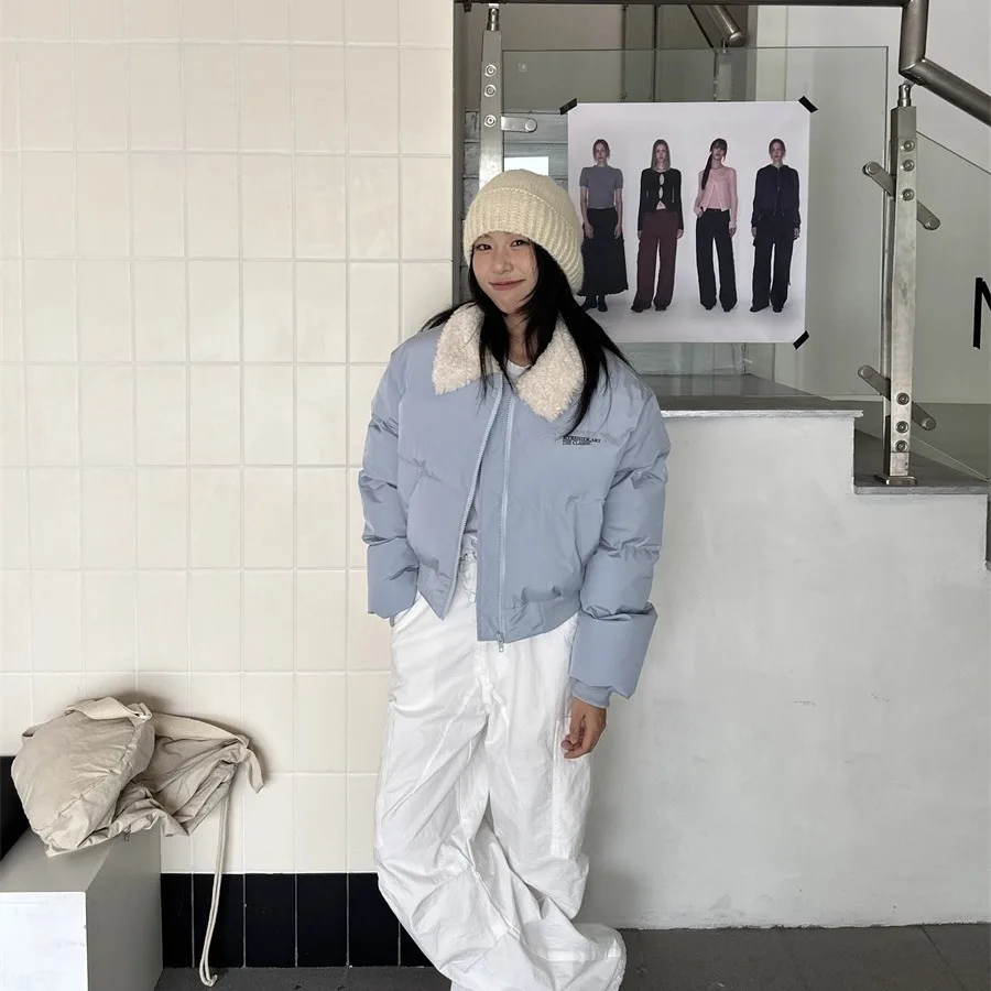 

Парка женская с мехом, украшенная лентами, нежная, элегантная, мягкая, в девичьем стиле, с нейтральным оттенком