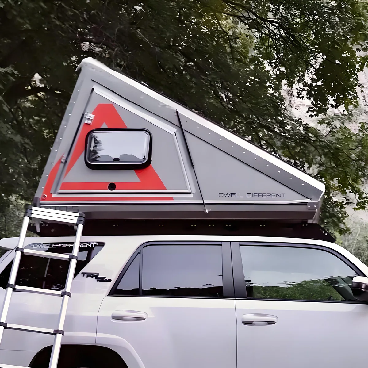High quality customized aluminum triangle hard shell roof tent waterproof car camping car roof tent customizations