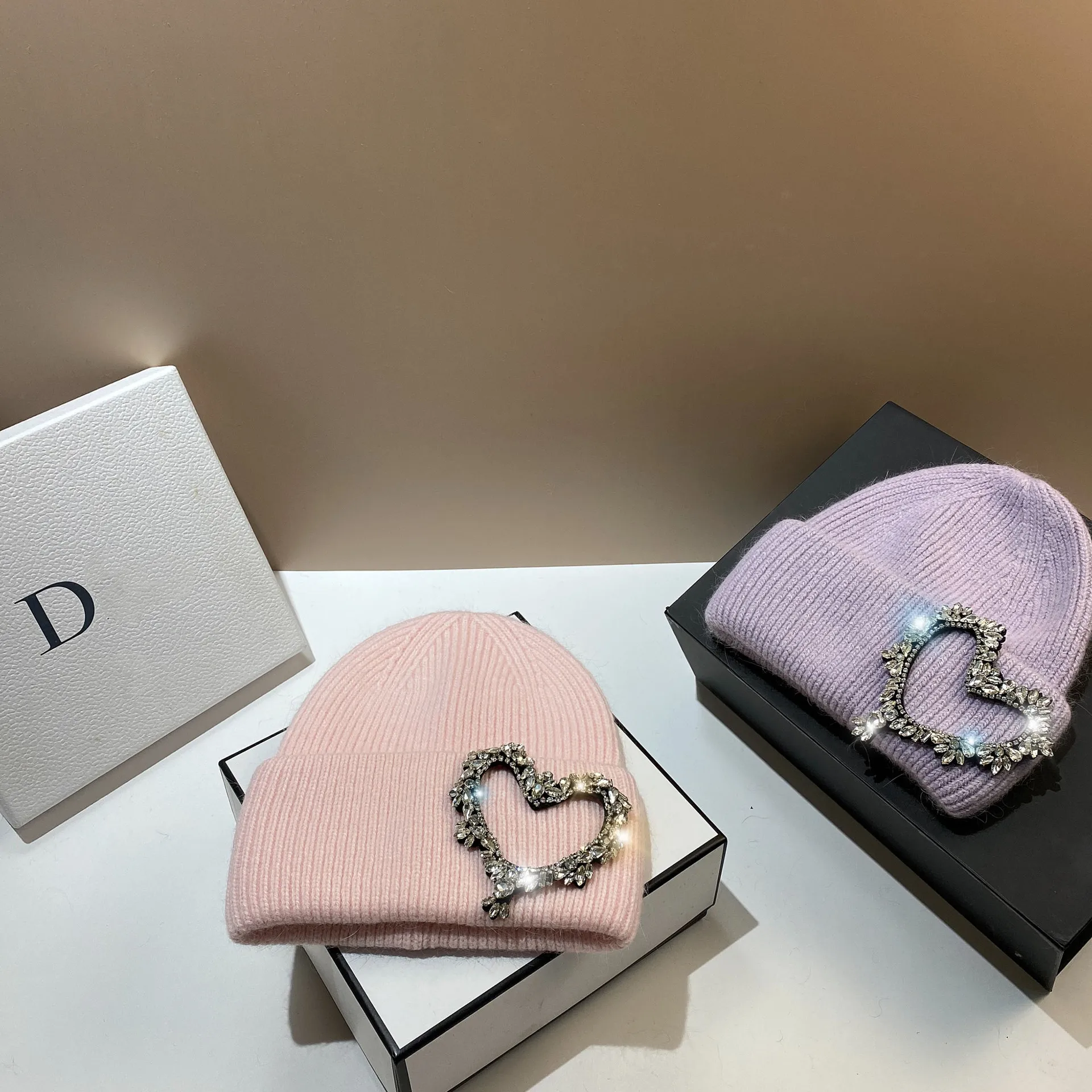 Luxury Heart Rhinestone Winter Beanies Women Solid Color Real Rabbit Fur Knitted Hat Lady Fashion Warm Pullover Caps Gifts