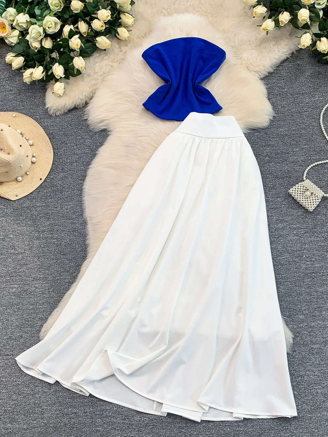 

Sexy Sweet Spicy Girl High Waist Slim Fit Satin Two-Piece Set Knitted Crop Top And Skirt Ensemble Fashionable And Comfortable