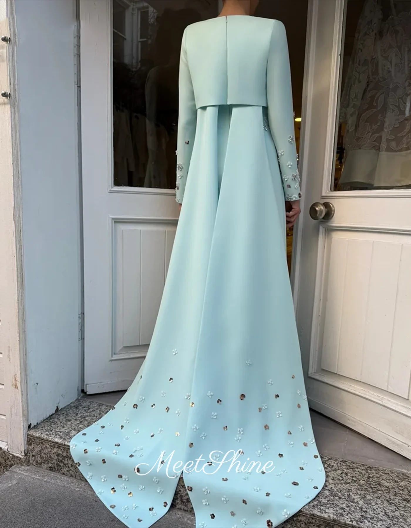 Céu azul o pescoço manga longa cetim cristal vestido de noite elegante longo reto 3d flor formal vestido de baile de casamento personalizado