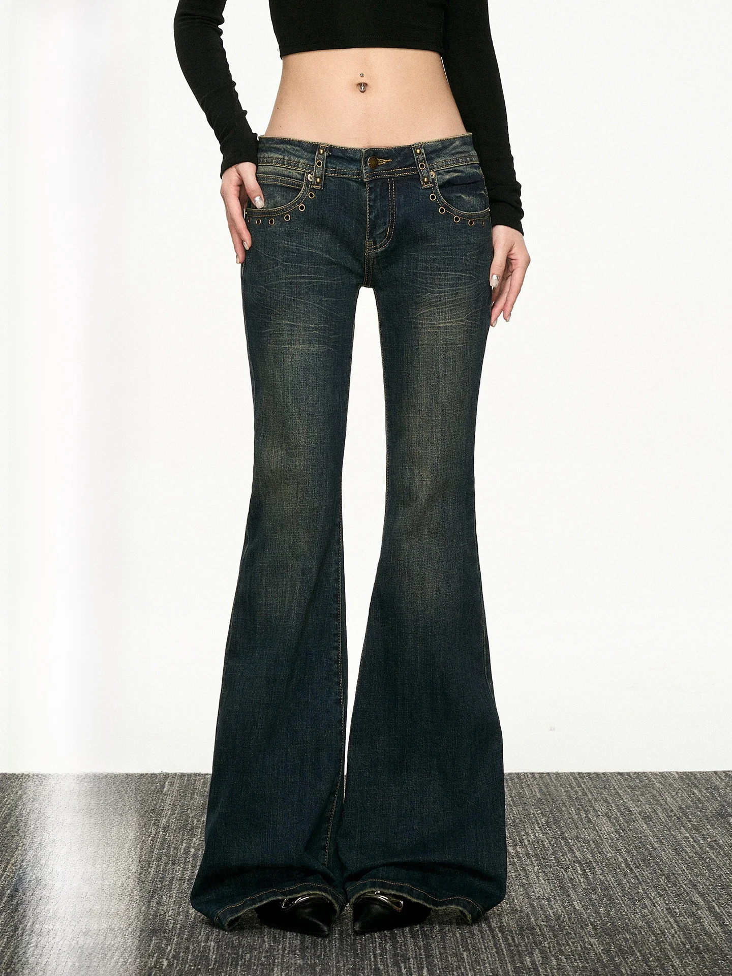 

Aaisup American Retro Rivet Low Waist Flared Jeans Women Spring Spicy Slimming Hoof Jeans Cotton Stretchy Pure Color