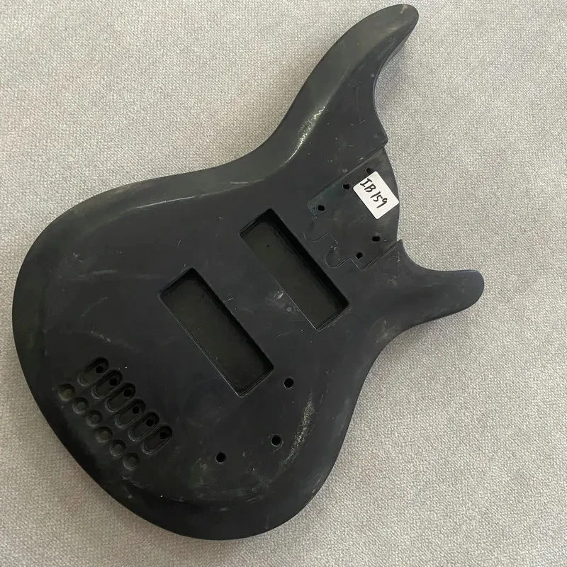 IB159 Black Color Solid Wood Electric Bass Body 6 String Right Hand Double Trussrod From Neck Heel &Split Type Guitar Bridge ﻿