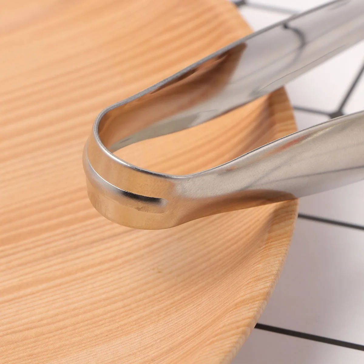 

2pcs Stainless Steel Food Tongs Ice Cube Sugar Clip Mini Serving Tool For Kitchen Tea Party Coffee Wedding Home Use Bbq