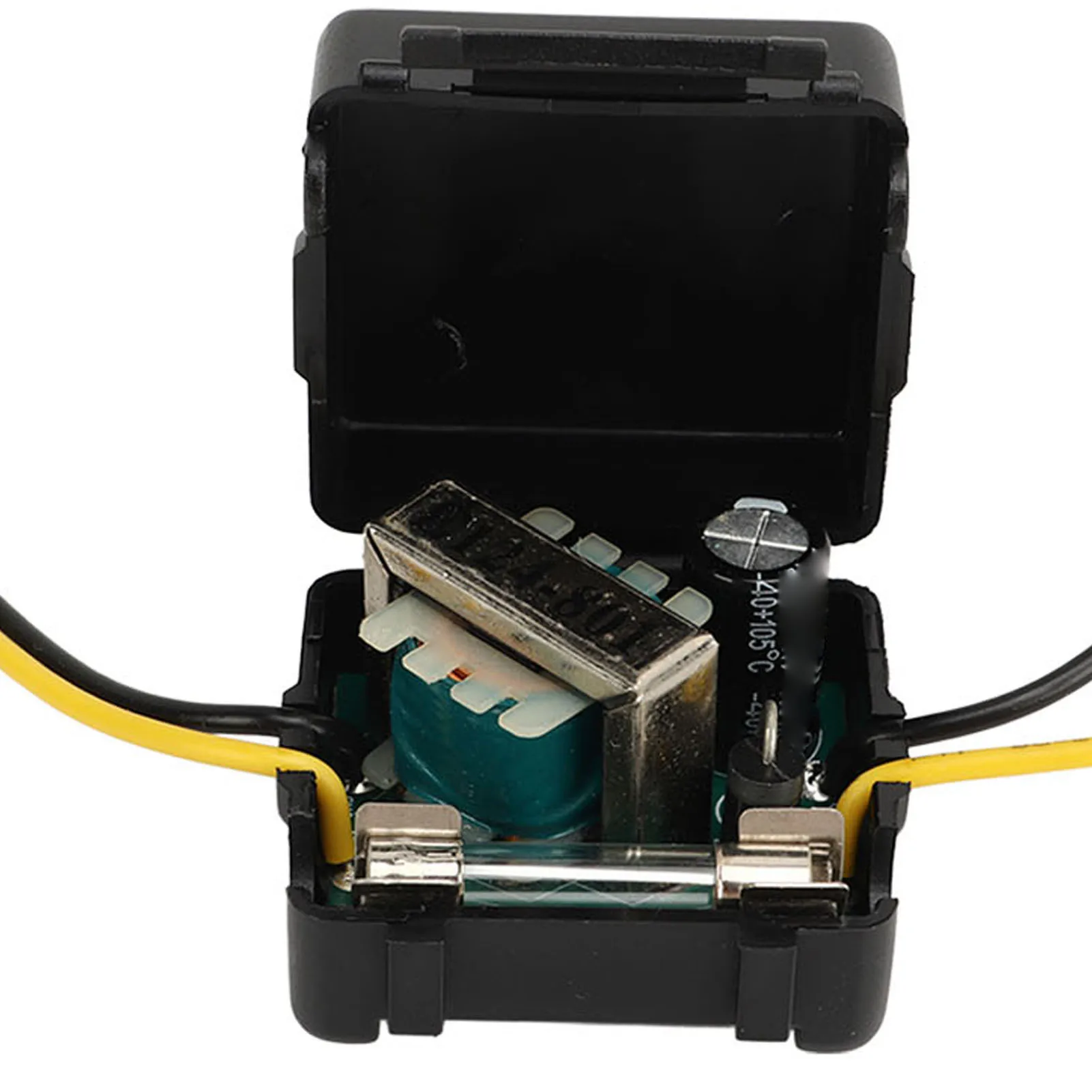 車用パワーフィルター ステレオノイズサプレッサー レデューサー 頑丈な干渉防止 12V イコライザー用ノイズ低減