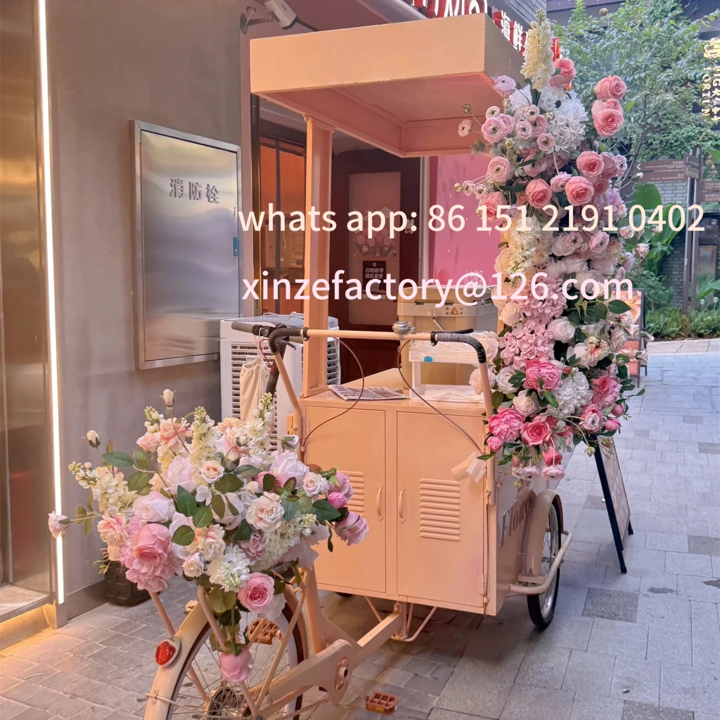 Customizable layout booth tricycle float shop entrance ornament