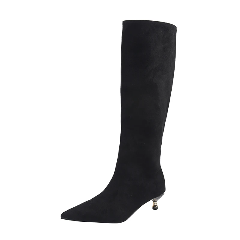 2025 Winter Street Corduroy Warm Women's Boots New Pointy Sexy Casual Designer Ladies' Party Low-heeled Knee-length Shoes. image 3