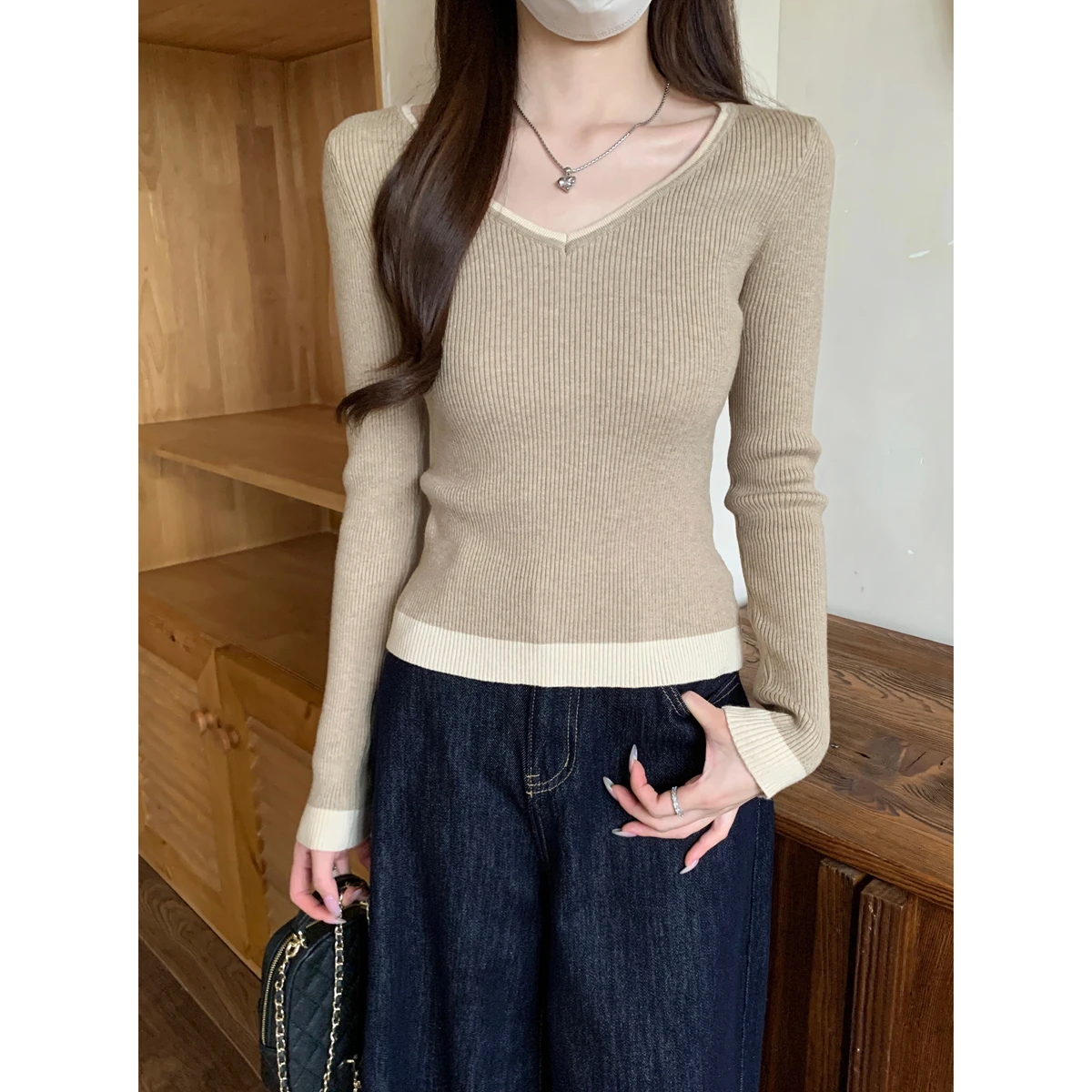 

Korean Sle Slim Fit V-Ne Knit Sweater Women's Inner Wear Fake Two-Piece Color Blo Andy Fce Long Sve Winter New