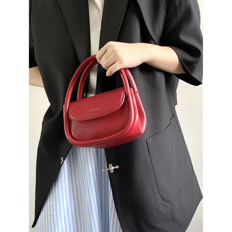 Fashion Simple Red Crossbody Bag Wedding Handbag Mini All-Matching Small Square Bag Solid Color Texture Classic Shoulder Pack