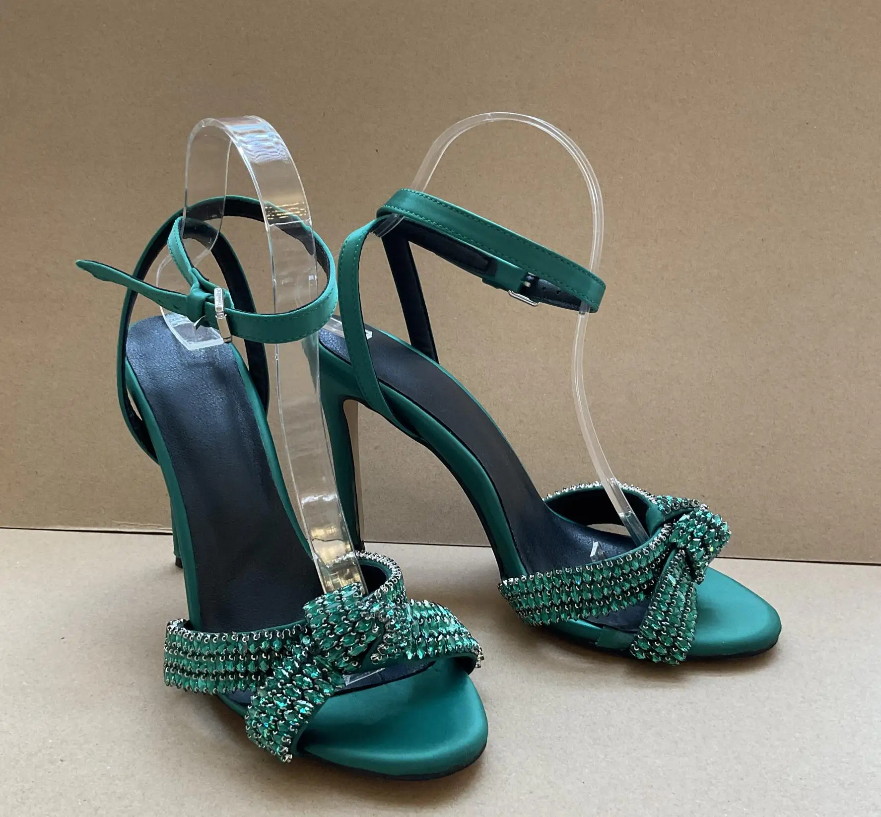 Green Crystal Bowtie Peep Toe Women Gladiator Sandals Ladies Buckle Strap Stiletto High Heels Banquet Runway Shoes 2025 New Hot