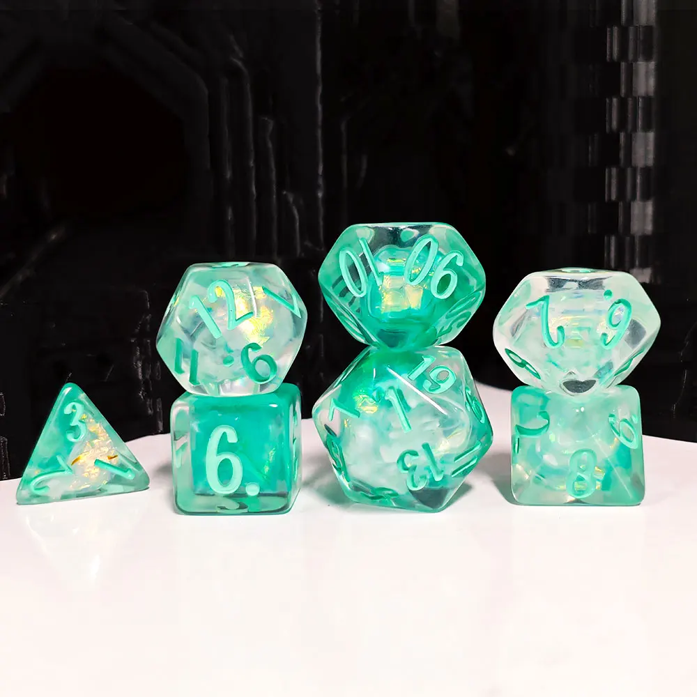 7Pcs/Set Resin Green Light Flows and Sparkle Dice Set DND RPG Table Games Supplies Polyhedron Dice Entertainment Accessories