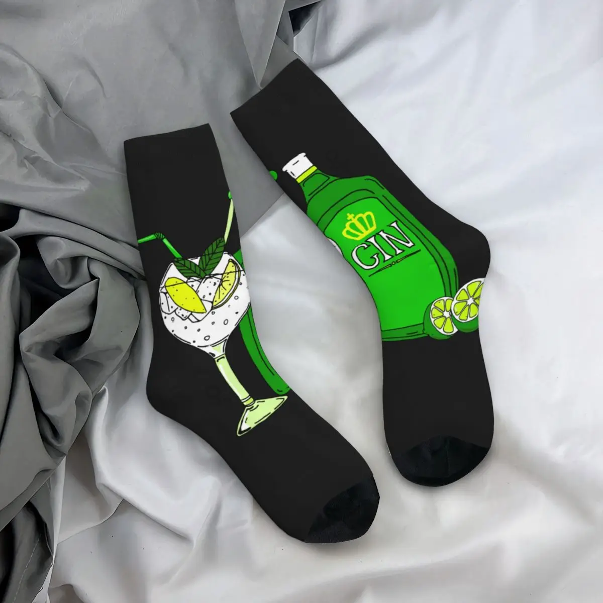 Gin And Tonic Socks Cocktail Glass Harajuku Stockings Autumn Non-Slip Couple Socks Quality Graphic Skateboard Socks