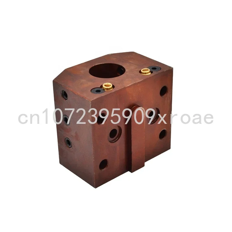 CNC lathe turret tool holder