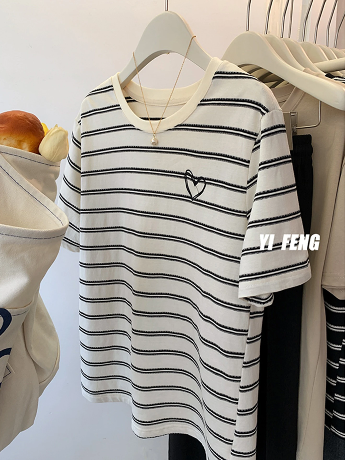 plus Size 300 Pounds Embroidered Heart Stripe Short Sleeve T-Shirt Women Loose Cotton Summer Top Conceal Meat Look Slimming