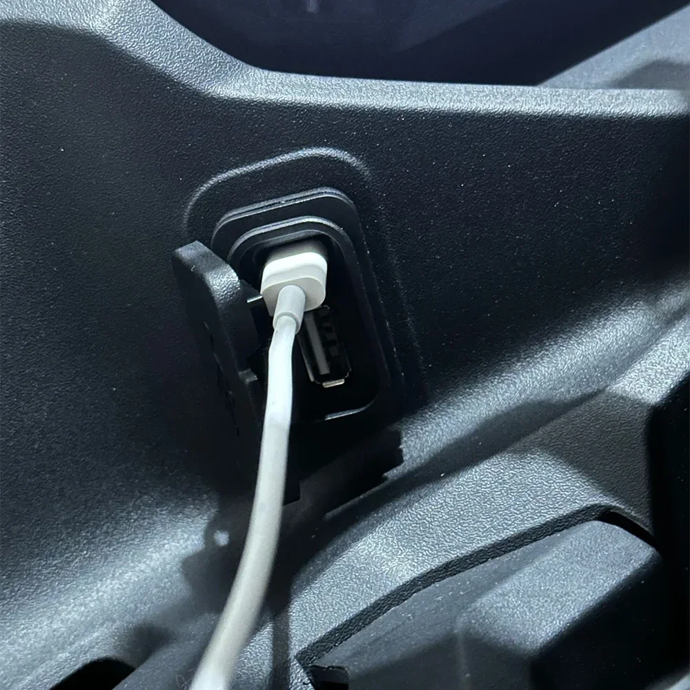For CFMOTO 300SR Sport 300SS 250SR 250SRS 300 Accessories USB Charger Power Type C Port Quickly Charging Interface Socket Outlet