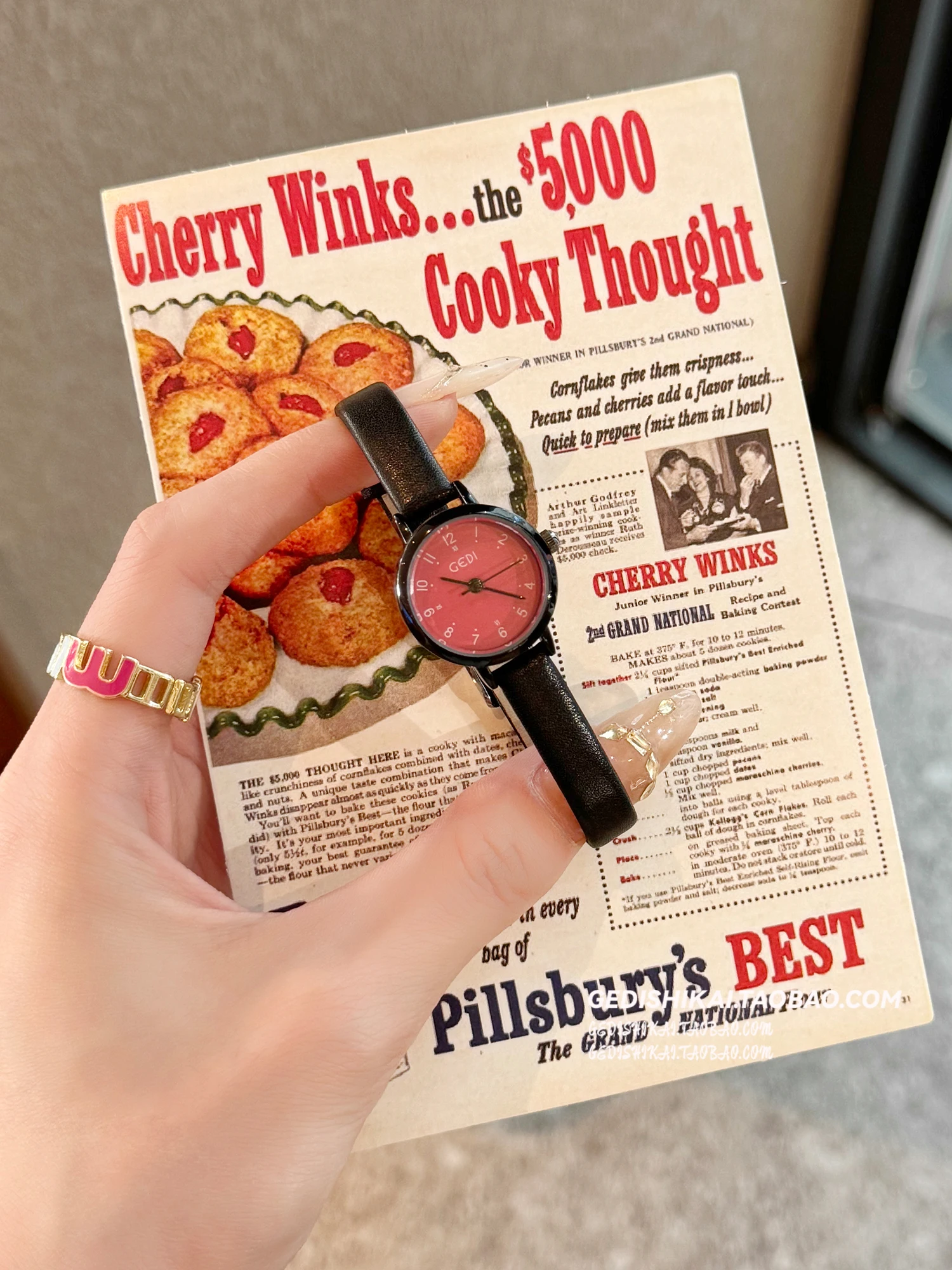 

Elegant ladies' watches, small and exquisite female models, 2025 new high-value female watches, gifts for women