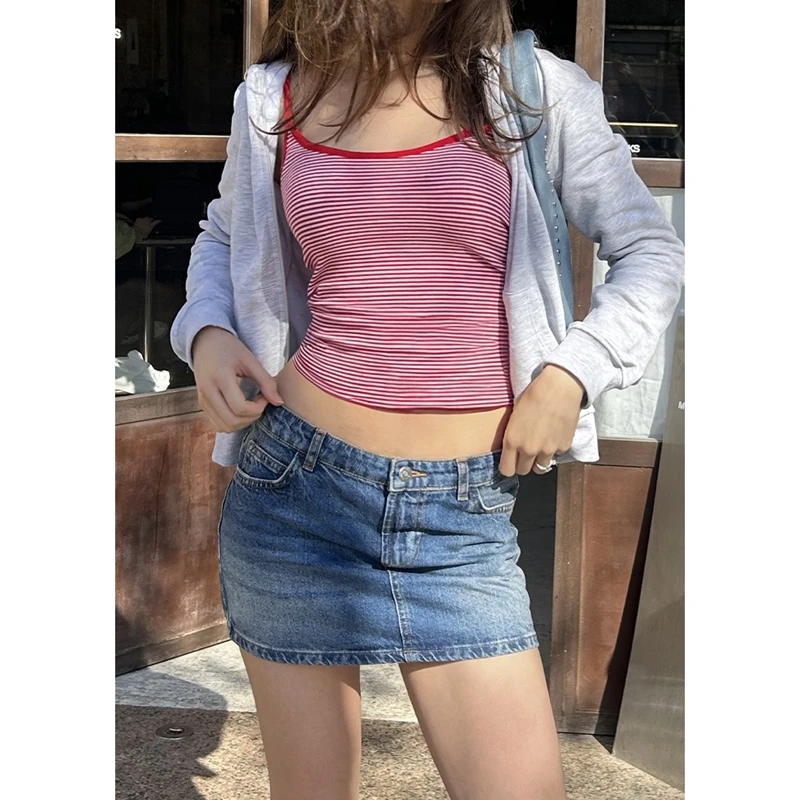 

Combhasaki Vintage Jean Skirts for Women Denim Low Waisted Stretch Bodycon Denim Mini Skirt Y2k Short Pencil Skirts Streetwear