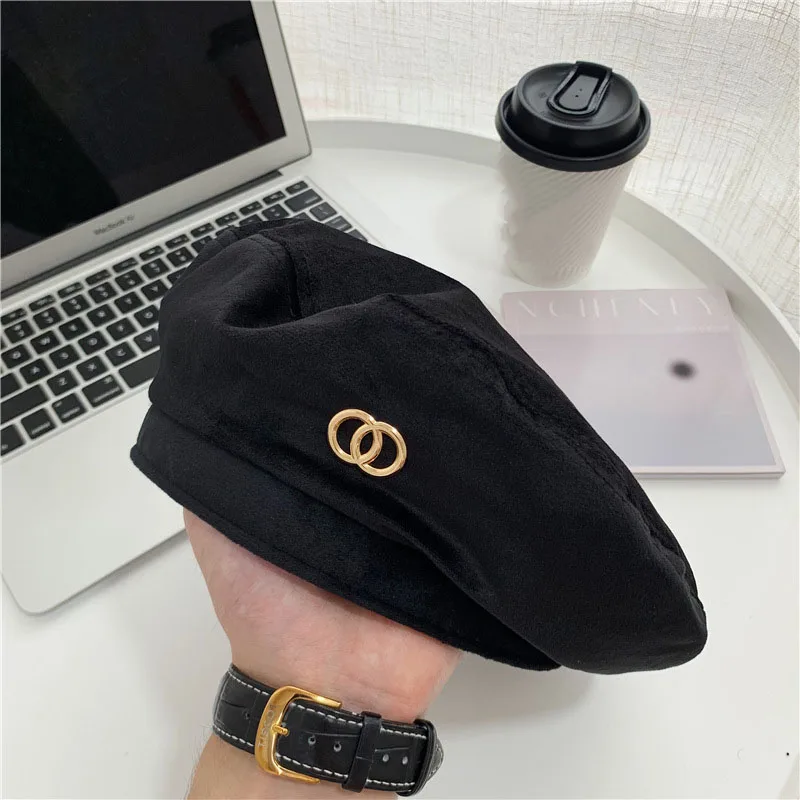 Metal Buckle Black Berets 2023 Spring New Artist  Warm Hip Hop Hats Vintage Elegant Women Girls Decorative Cap High Quality