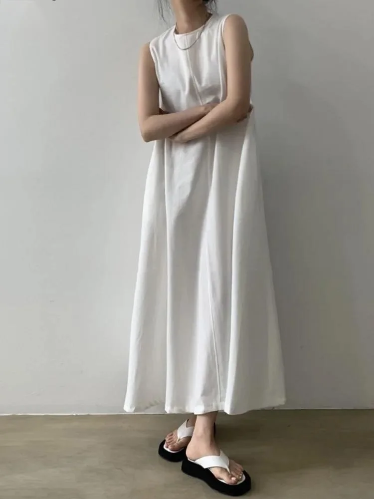 

Korea Style Sleeveless Dress For Women Pleated Solid O Neck Pullover Fashion Dresses Female 2024 Summer New 018
