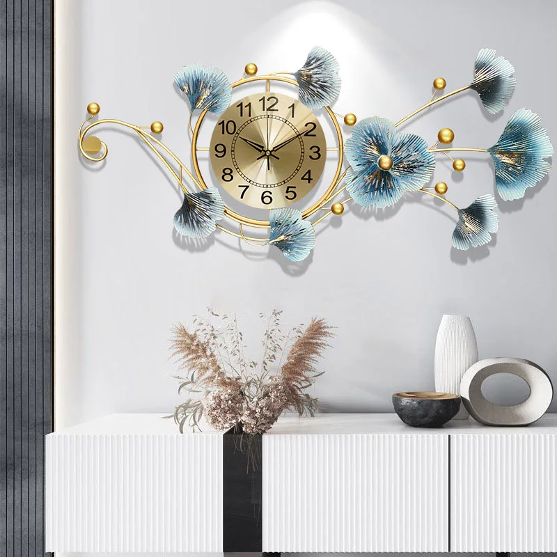 Modern Minimalist Wall Clock, Mute Quartz Watches, Creative Fashion Decoration, Home Wall Decor, Living Room Iron Wall Art