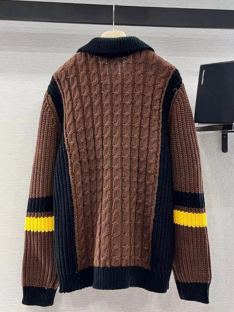 Vintage Twistการจับคู่สีLapel Zipper Cashmere Cardigan 2024 ฤดูใบไม้ร่วงผู้หญิงใหม่แฟชั่นAll-Matchตรงถักเสื้อ