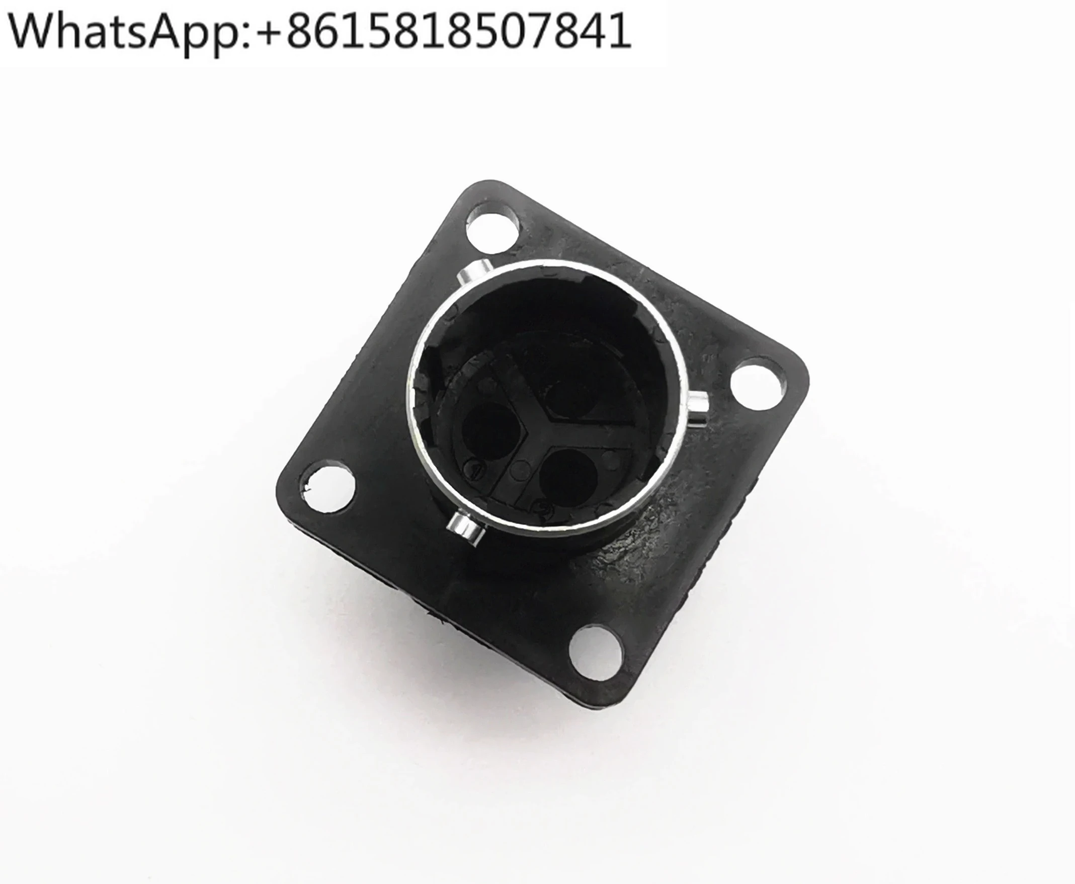 

Industrial connector 3-core special round socket male seat UTG0103P