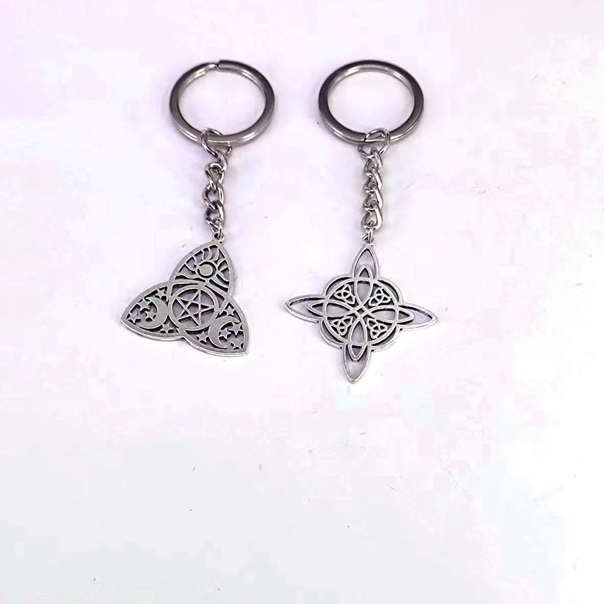 Witch Double Celtic Triangle keychains for gift