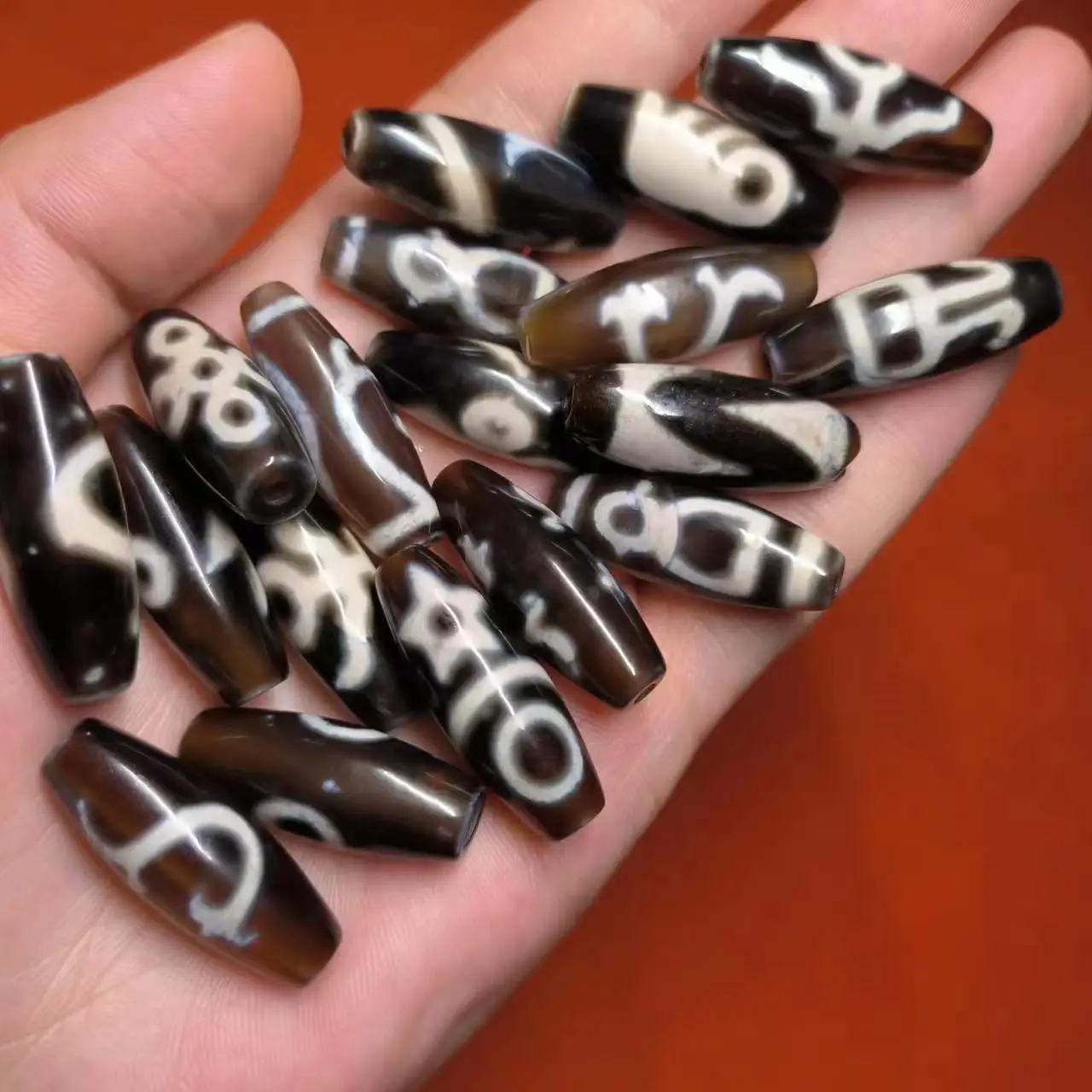 37pcs/lot natural old agate dzi wholesale multi-pattern rare special patterned calcification accessories gem jewelry amulet diy